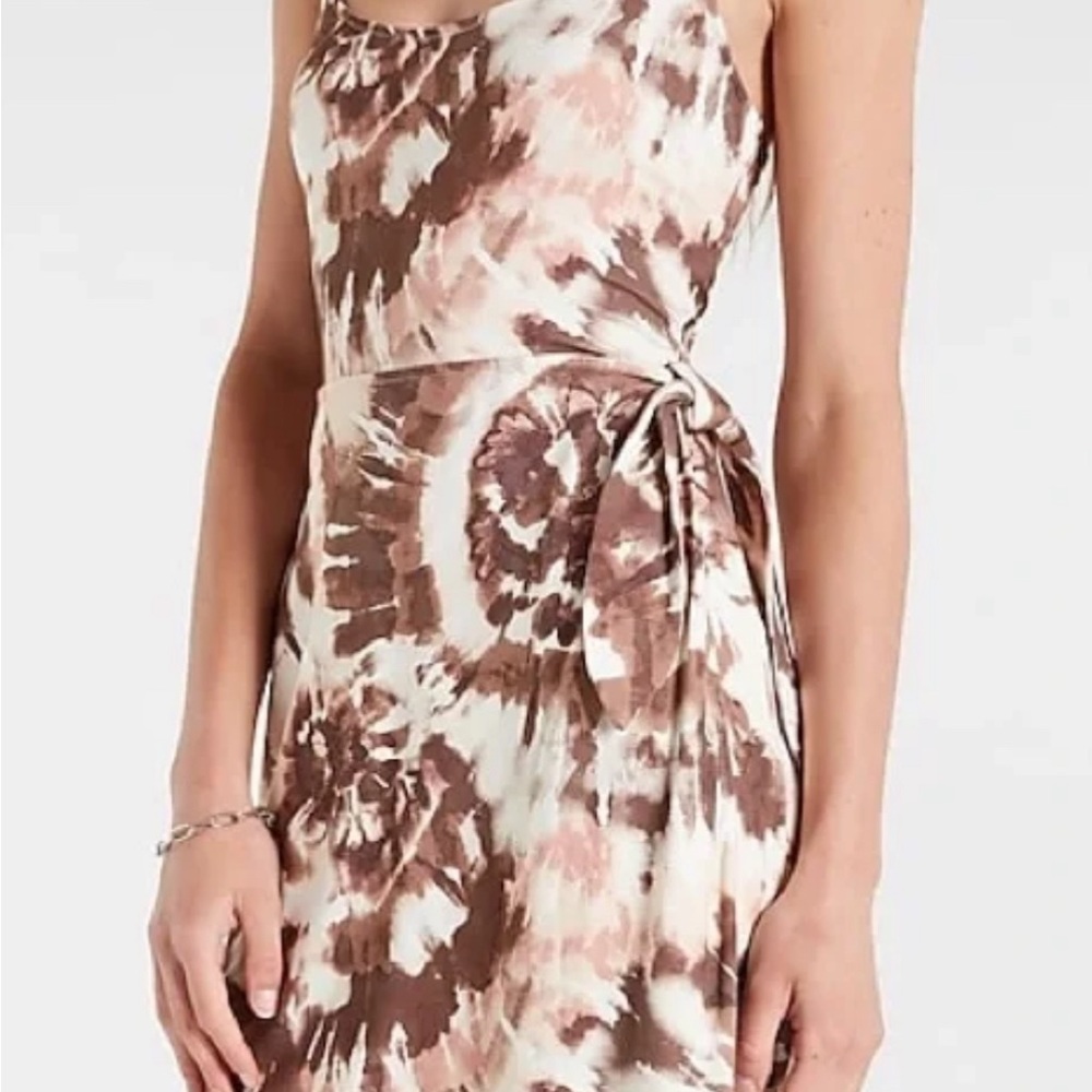 Express tie dye soft wrap dress - Picture 8 of 8
